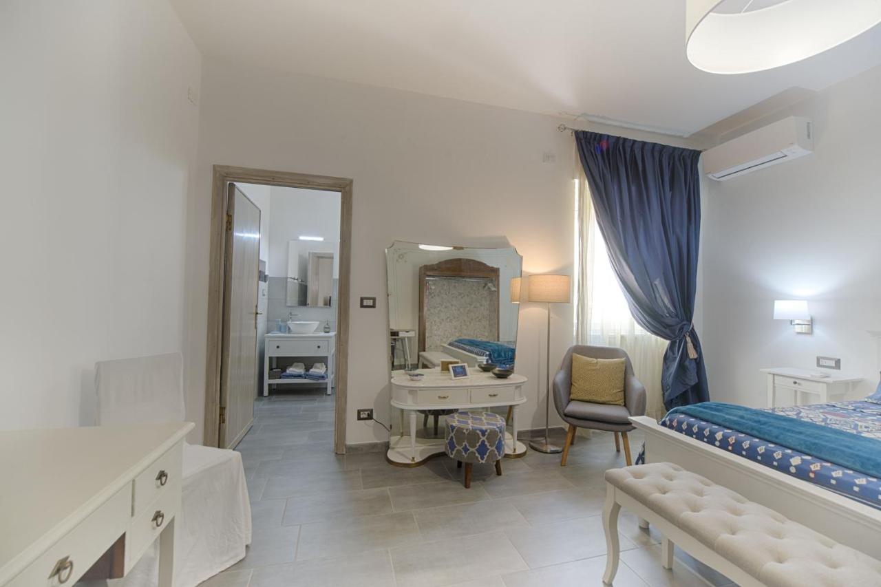 Cozy Guest House Downtown Olbia Exteriör bild