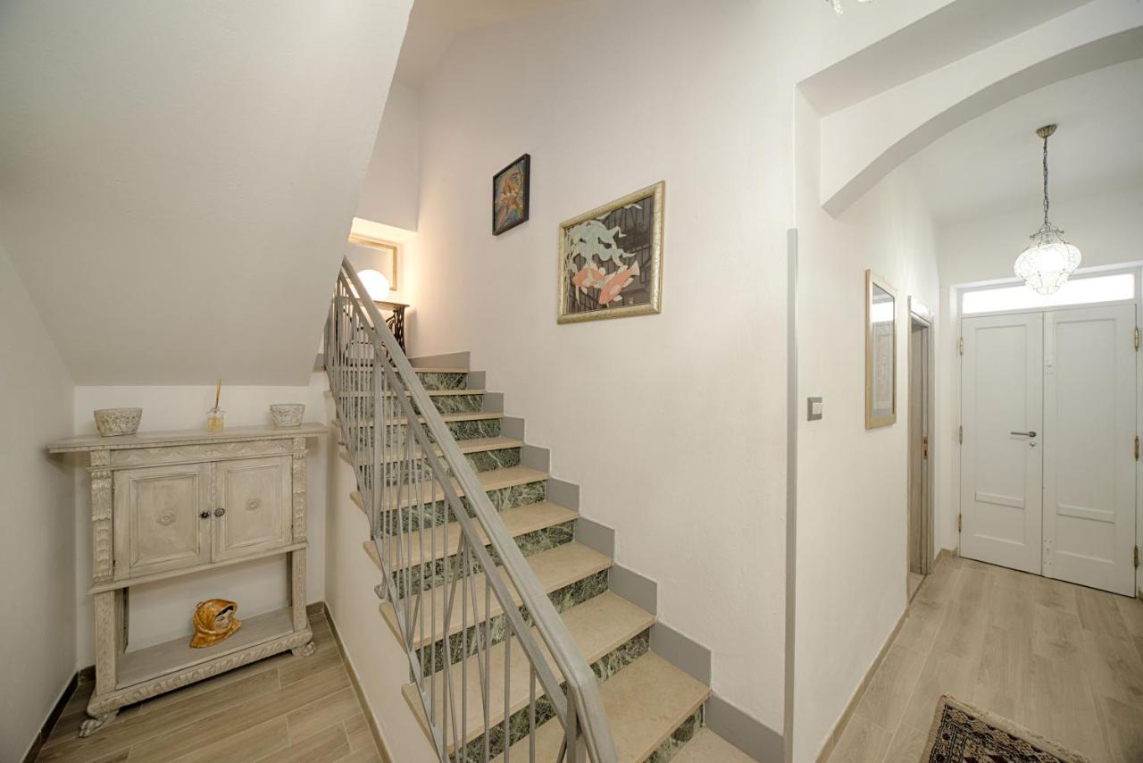Cozy Guest House Downtown Olbia Exteriör bild