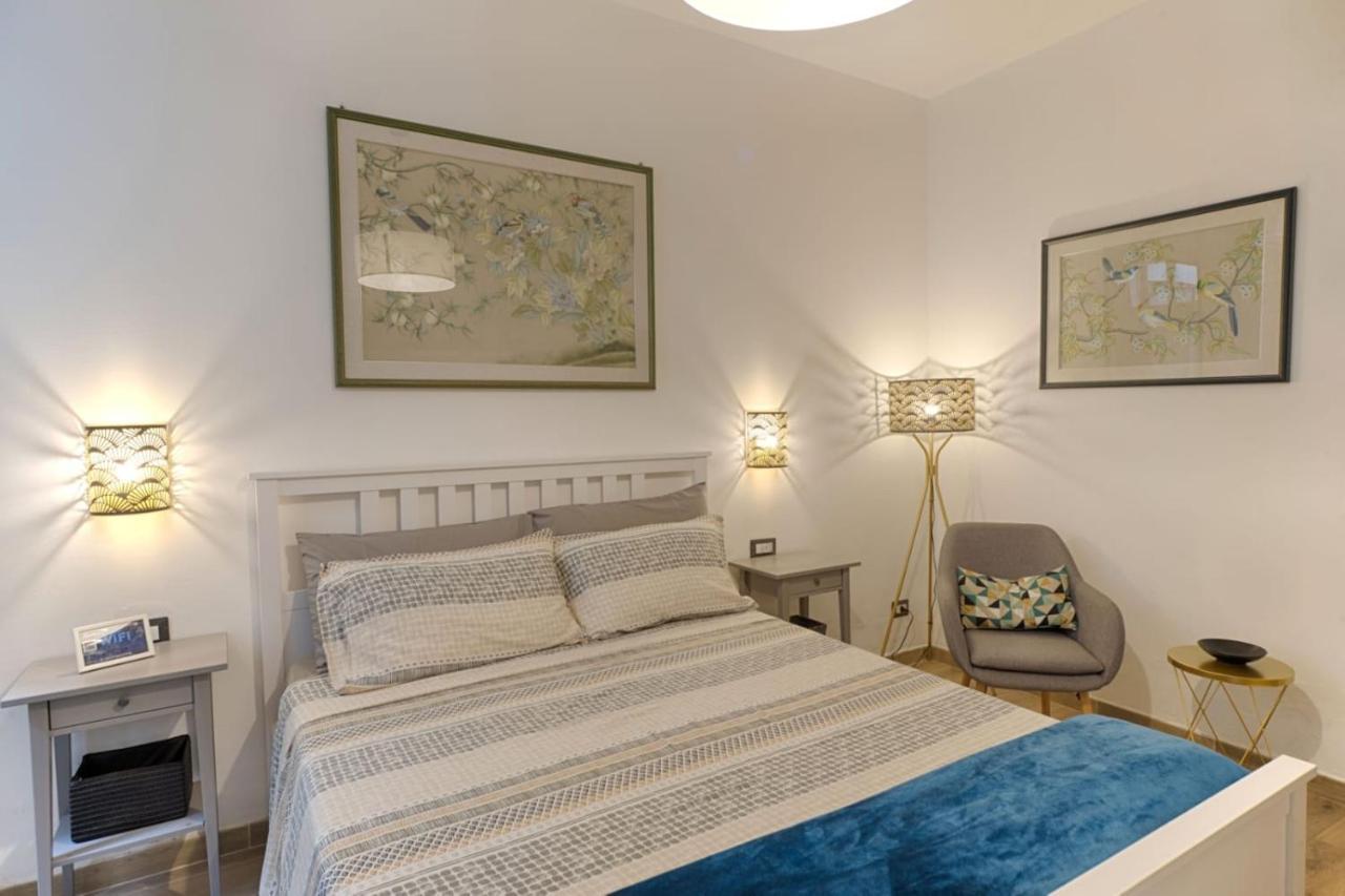 Cozy Guest House Downtown Olbia Exteriör bild
