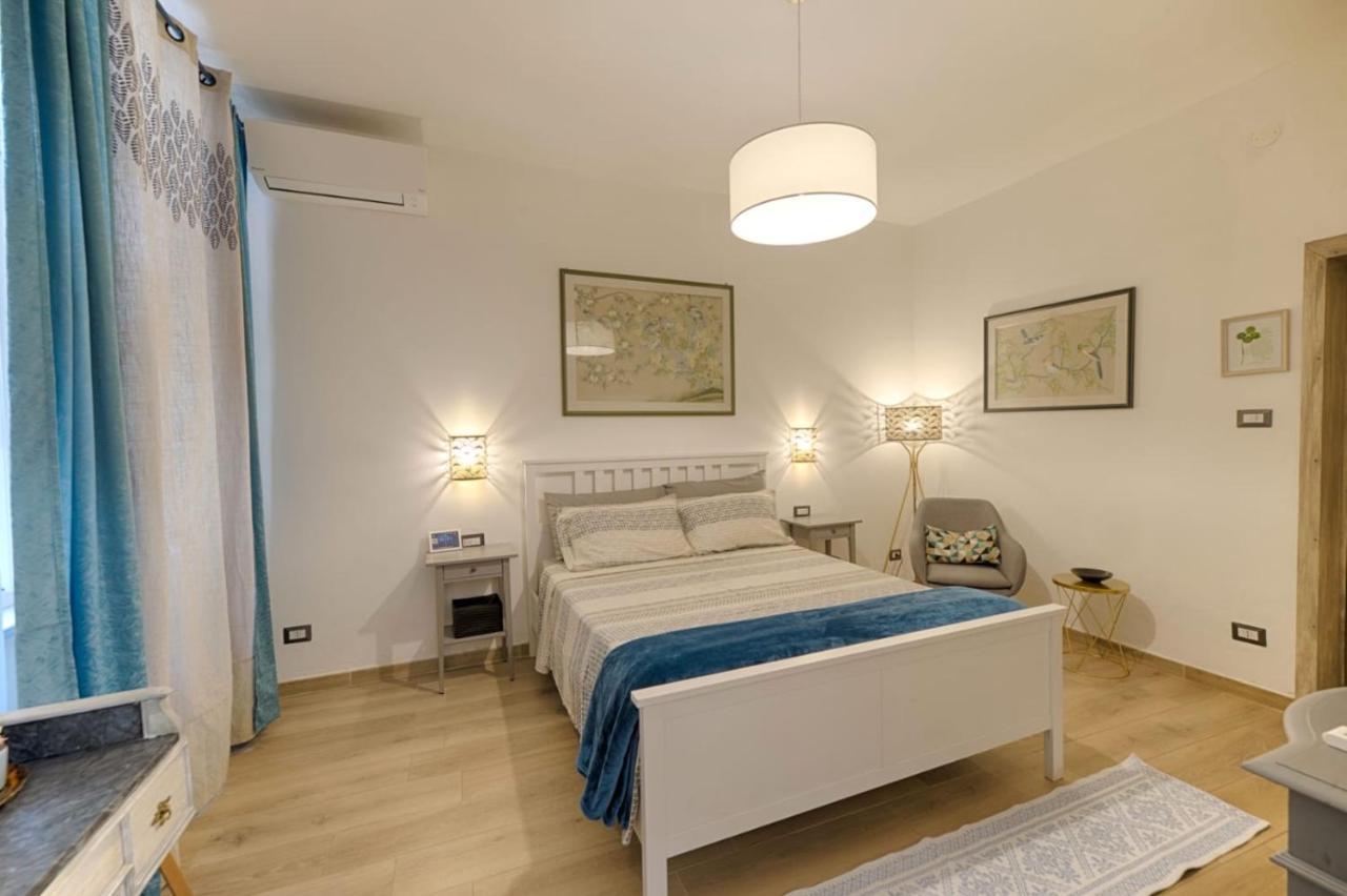 Cozy Guest House Downtown Olbia Exteriör bild